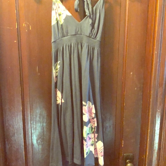 H&M Dresses & Skirts - Halter Dress H&M Dresses & Skirts - Halter Dress